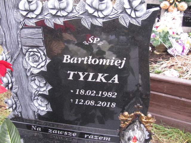 Bartłomiej Tylka 1984 Łętownia - Grobonet - Wyszukiwarka osób pochowanych